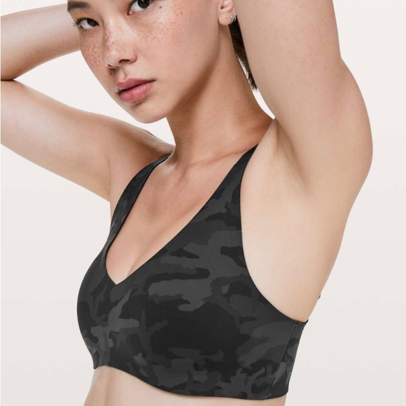 EUC 🩵 Lululemon Light Strides Bra Incognito Camo Multi Grey - Picture 1 of 7